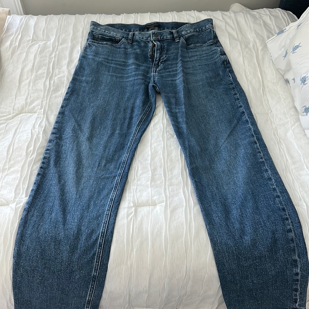 Banana republic straight leg Jeans… worn once!